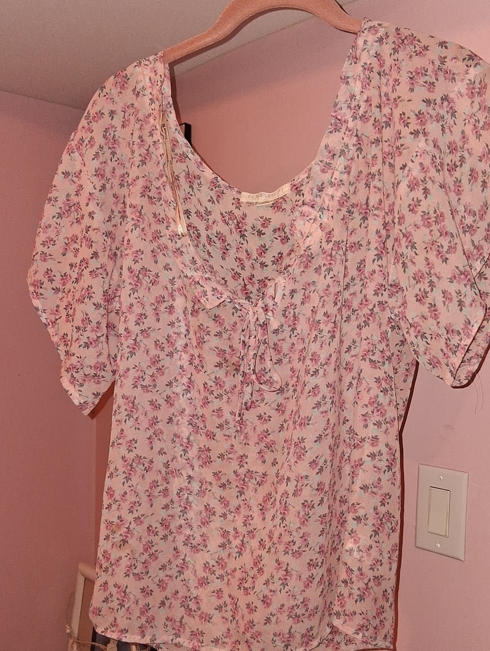 Forever 21 Flower Blouse
